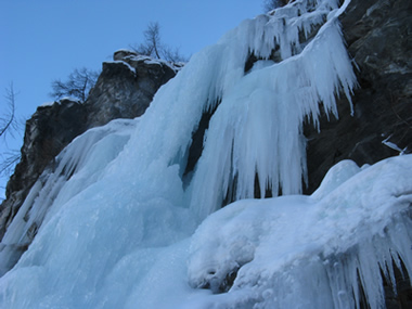 valle d'aosta cascate di ghiaccio